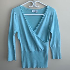 Suzy Shier Baby Blue Three-Quarter V-Neck Sweater